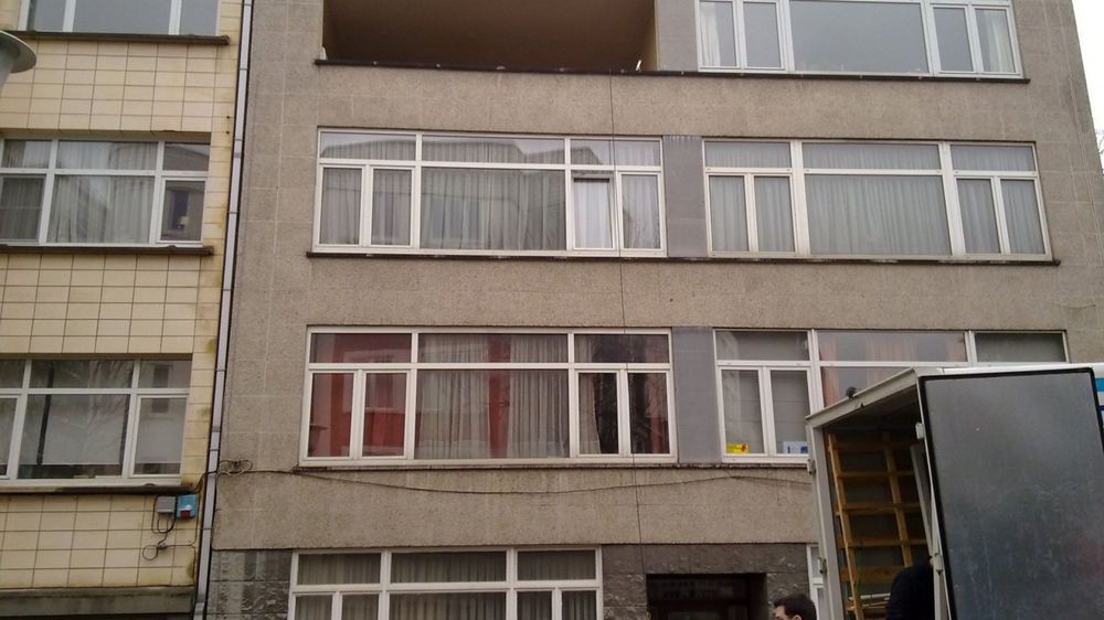 Châssis et portes à triple vitrage