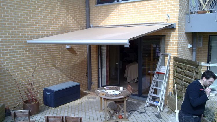 Pergola et tente solaire bioclimatique