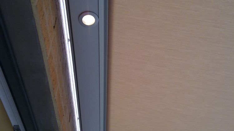 Pergola et tente solaire avec éclairage LED