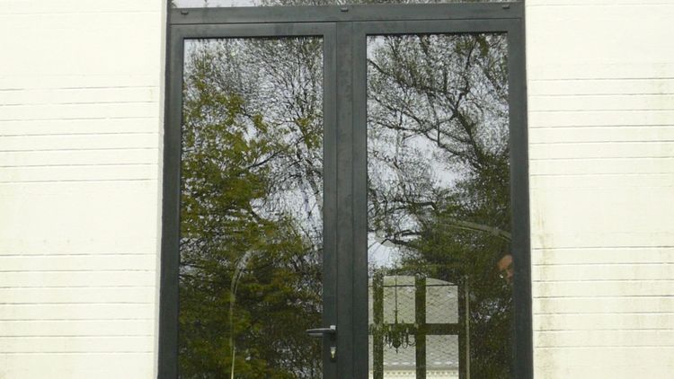 Châssis et portes à triple vitrage